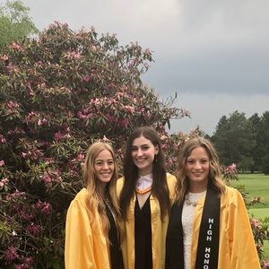 Meet your Posher, Grace